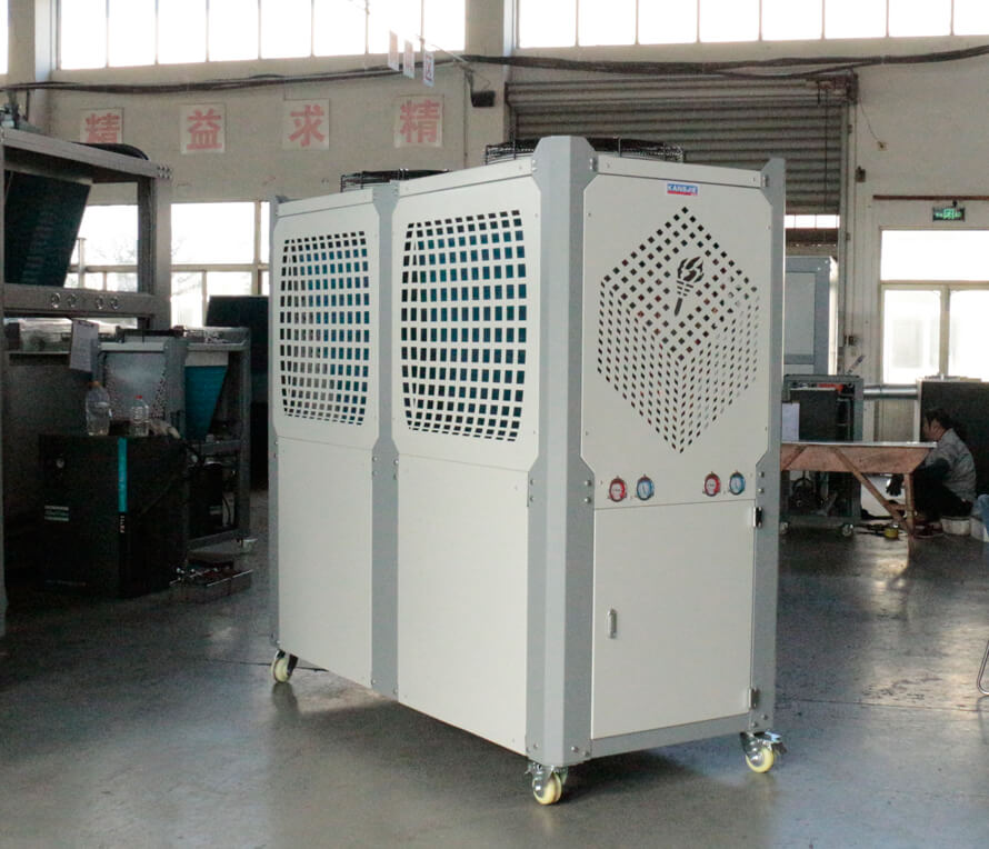 工业冷水机用热力膨胀阀调整及故障排除方法